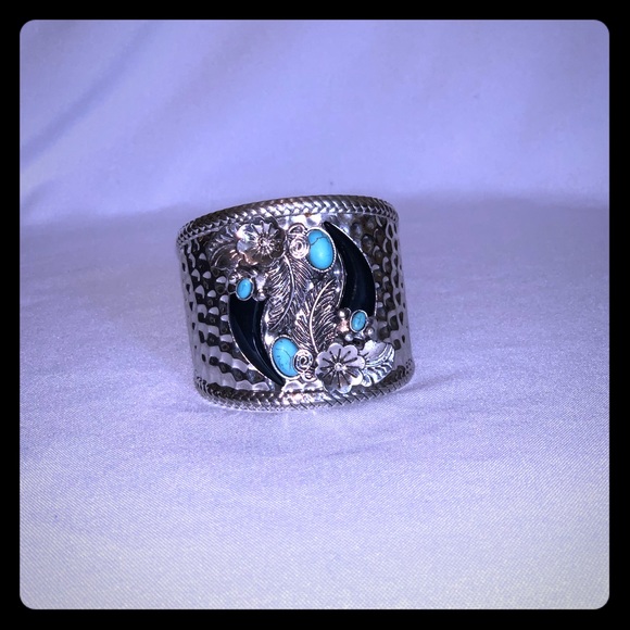 Accessories - Picture 1 of 1